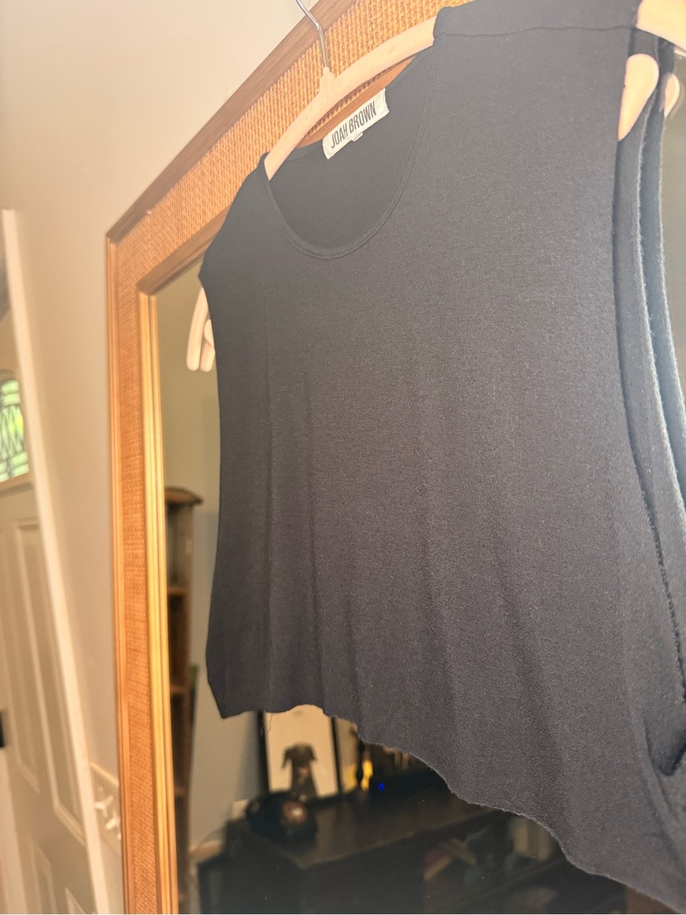 Joah Brown Modal Crop Top Black - Picture 3 of 7